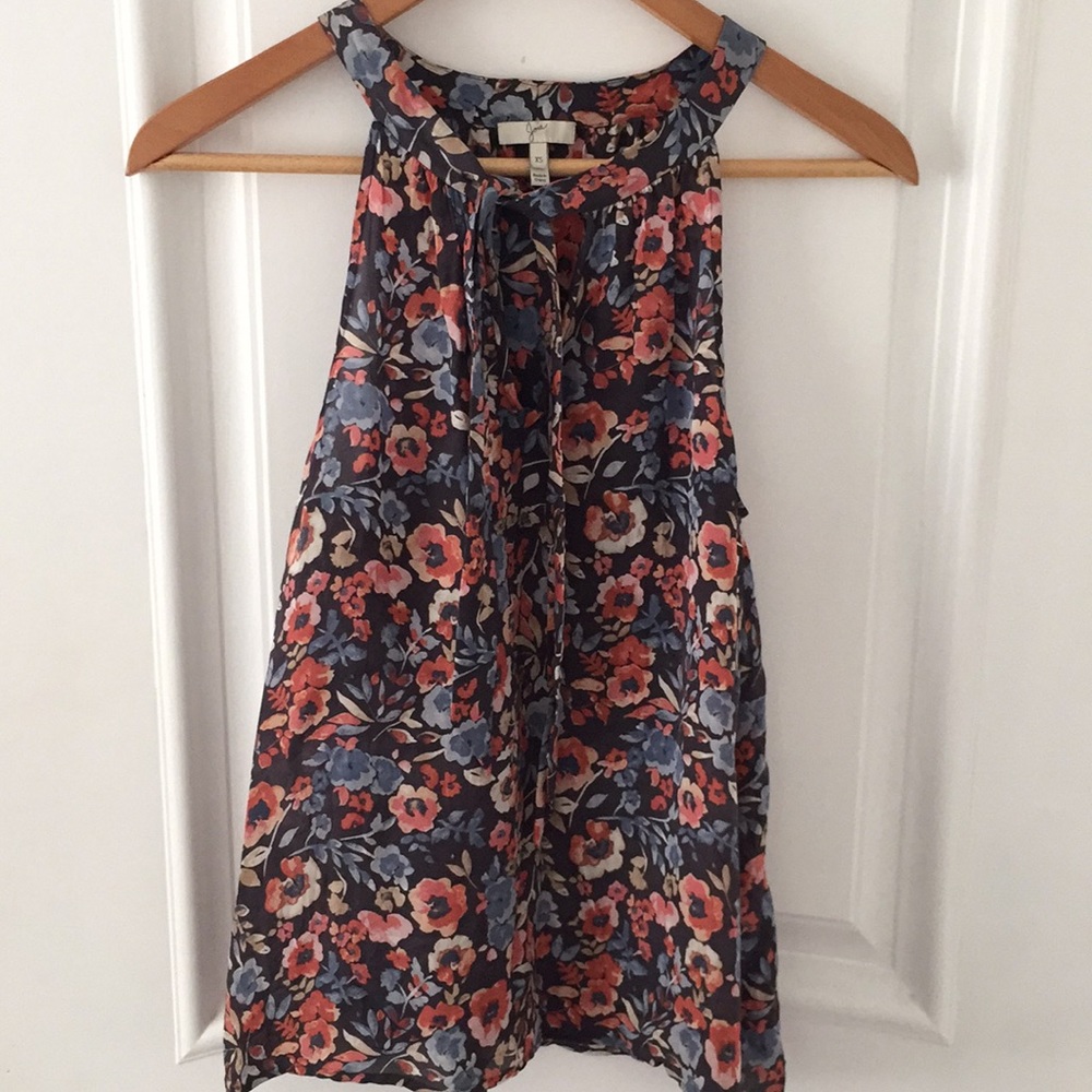 Joie Keyhole halter top